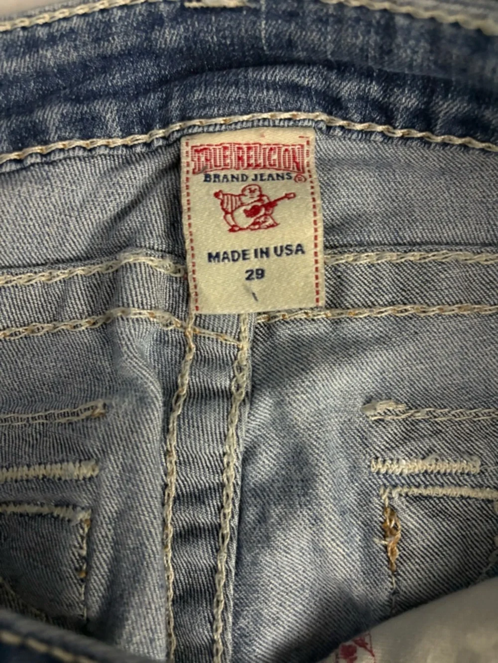 True Religion Women's Boot Cut Jeans in Medium Blue Wash - Picture 3 of 4